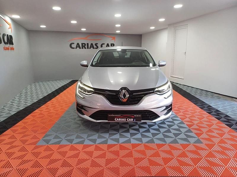 Usado Renault Mégane IV Intens 115 HP (84 kW) 2021 Cinza Sedan