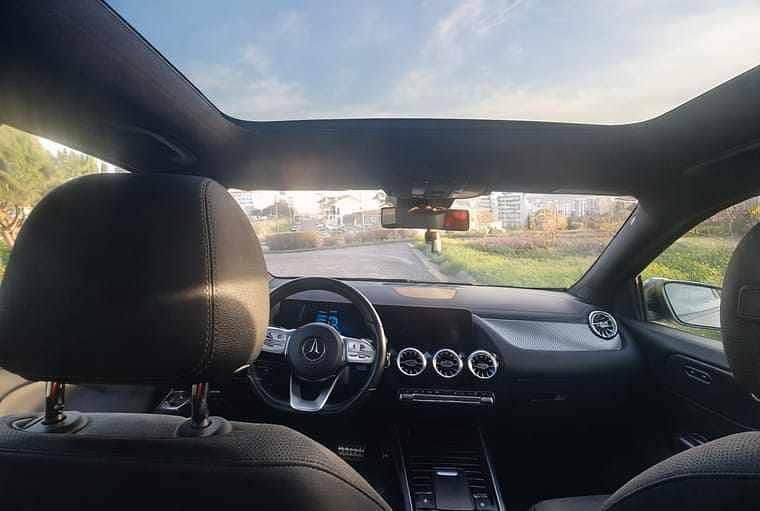 Usado Mercedes EQA250 139 kW (190 HP) 2021 Cinzento SUV