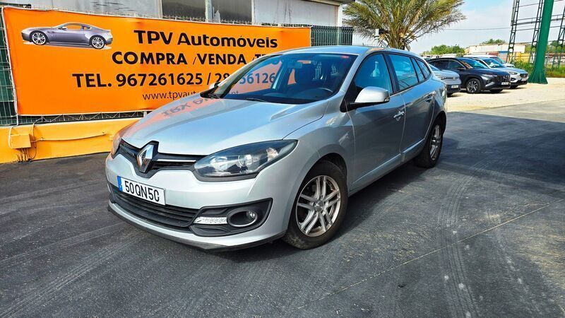 Cinza Usado 2015 Renault Mégane GrandTour Dynamique Carrinha | € 9.950 (Preço justo) - Imagem 1/4