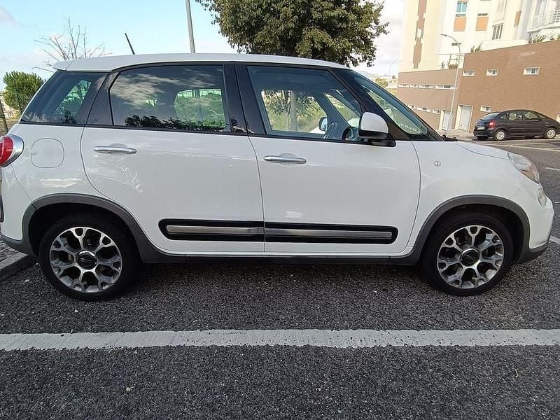 Usado Fiat 500L Trekking 105 HP (77 kW) 2014 Monovolume