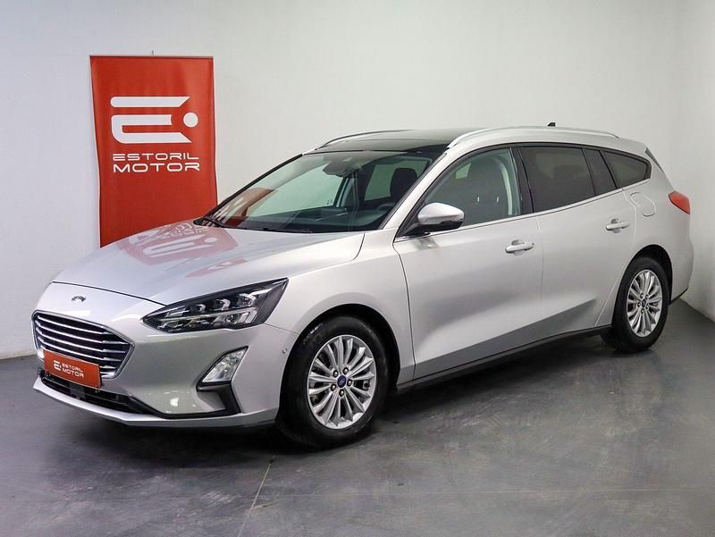 Cinza Usado 2021 Ford Focus Titanium Carrinha | € 19.900 (Preço justo) - Imagem 1/4