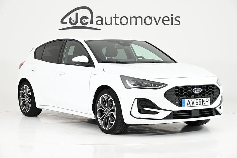 Branco Usado 2022 Ford Focus ST-Line X | € 19.600 (Bom preço) - Imagem 1/4