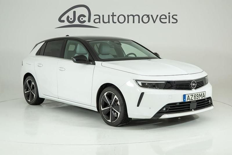 Branco Usado 2023 Opel Astra Elegance | € 22.700 (Super Preço) - Imagem 1/4