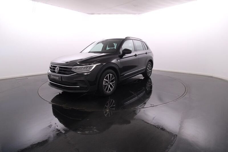 Preto Usado 2022 VW Tiguan SUV | € 34.450 (Preço elevado) - Imagem 1/4