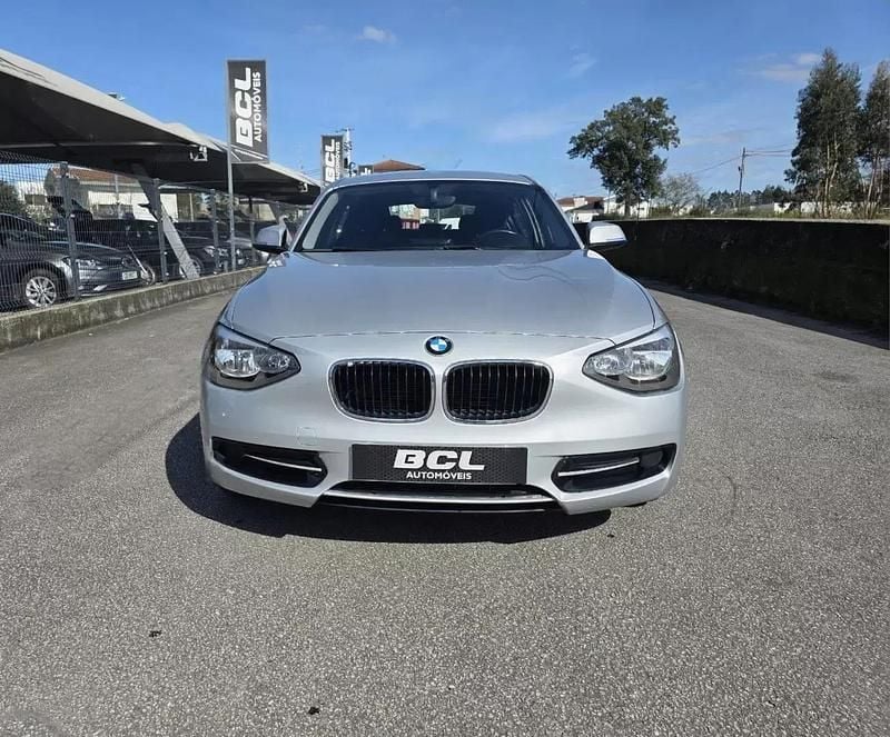 Usado BMW 116 Efficient Dynamics 116 HP (85 kW) 2014 Cinza prata Citadino