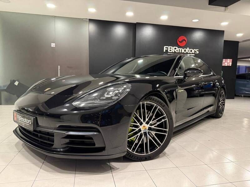 Preto Usado 2018 Porsche Panamera Sedan | € 69.990 (Bom preço) - Imagem 1/4
