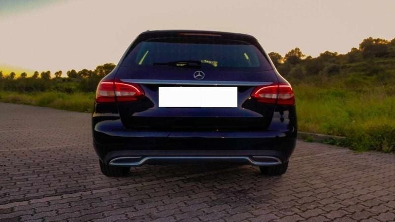 Azul Usado 2017 Mercedes C180 Carrinha | € 16.999 (Super Preço) - Imagem 1/4