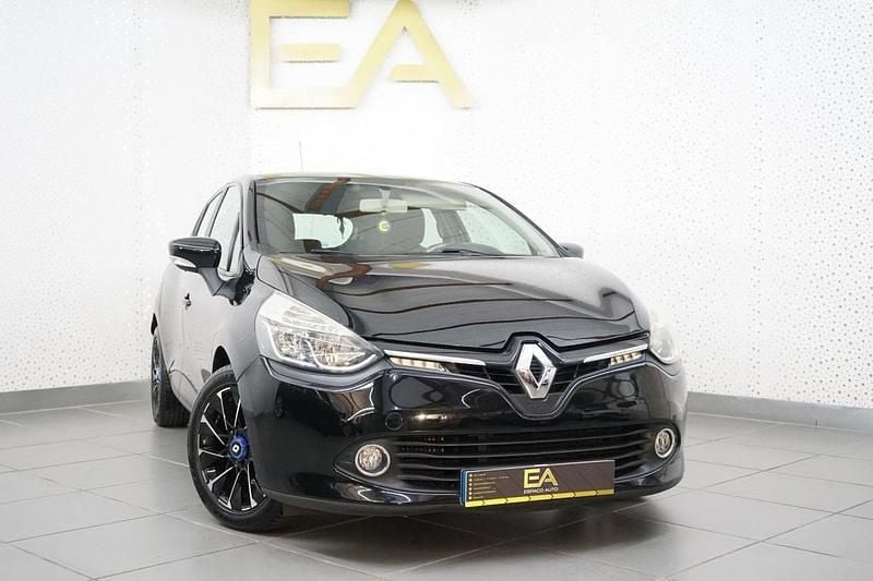 Preto Usado 2013 Renault Clio IV Dynamique | € 9.480 (Preço justo) - Imagem 1/4