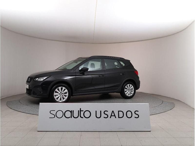 Usado Seat Arona Style 115 HP (84 kW) 2025 Preto metalizado SUV