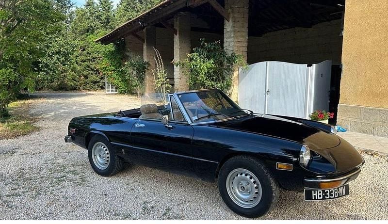 Usado 1981 Alfa Romeo Spider Cabrios | € 37.000 - Imagem 1/4