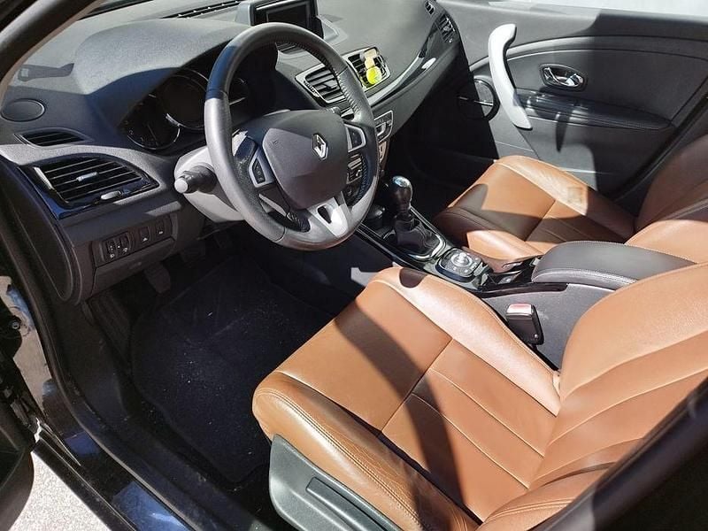 Usado Renault Mégane III 110 HP (80 kW) 2012 Sedan