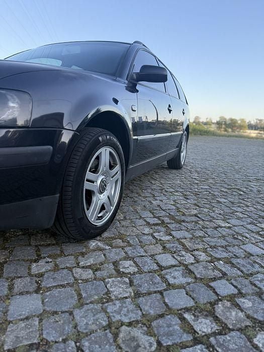 Usado 2000 VW Passat | € 2.950 - Imagem 1/4