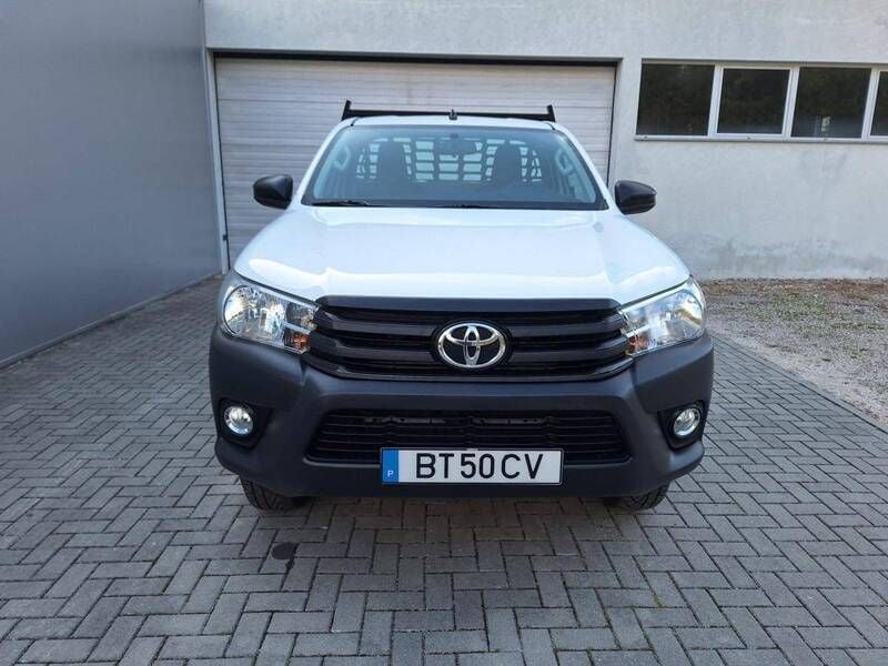 Usado Toyota HiLux 150 HP (110 kW) 2019 Branco Pickup