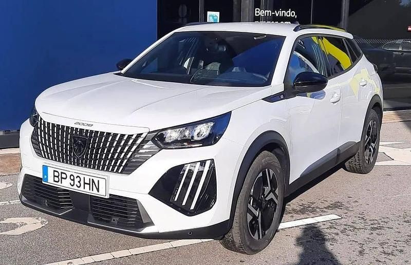Branco Usado 2025 Peugeot e-2008 Allure SUV | € 33.500 (Preço justo) - Imagem 1/4