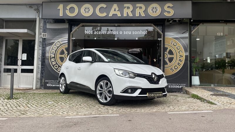 Branco Usado 2019 Renault Scénic IV Business Monovolume | € 18.750 (Preço justo) - Imagem 1/4