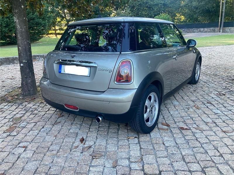 Usado 2008 Mini Cooper D Citadino | € 7.250 (Preço justo) - Imagem 1/4
