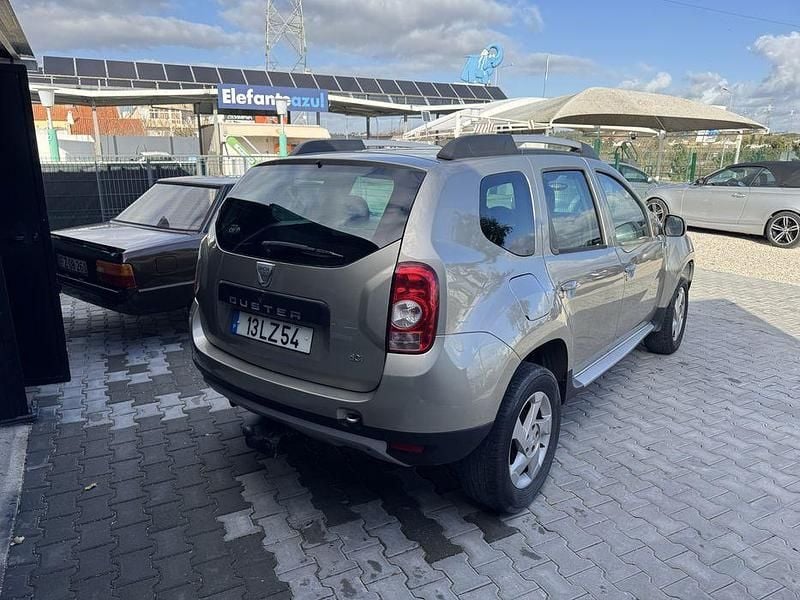 Usado Dacia Duster Prestige 110 HP (80 kW) 2011 SUV