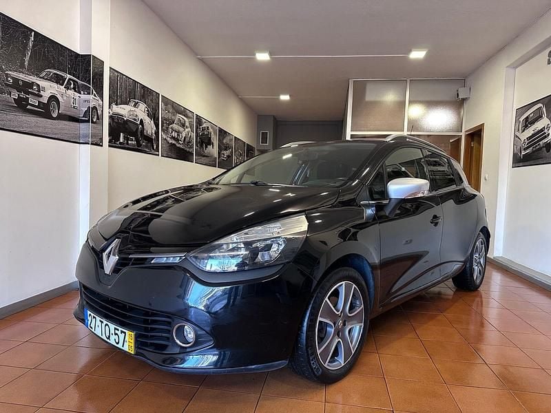 Preto Usado 2015 Renault Clio GrandTour Carrinha | € 8.500 (Bom preço) - Imagem 1/4