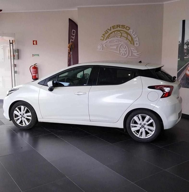 Usado Nissan Micra N-Connecta 101 HP (74 kW) 2019 Branco Citadino