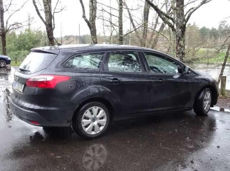 Usado Ford Focus 116 HP (85 kW) 2011 Preto Citadino