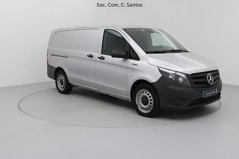 Usado Mercedes e-Vito 85 kW (116 HP) 2023 Cinza Monovolume