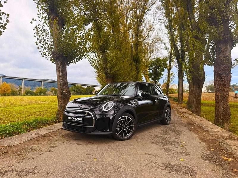 Preto Usado 2021 Mini Cooper Citadino | € 21.990 (Preço justo) - Imagem 1/4