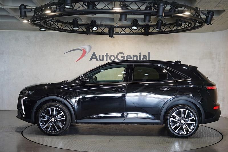 Usado DS Automobiles DS7 Crossback 130 HP (95 kW) 2024 Azul SUV