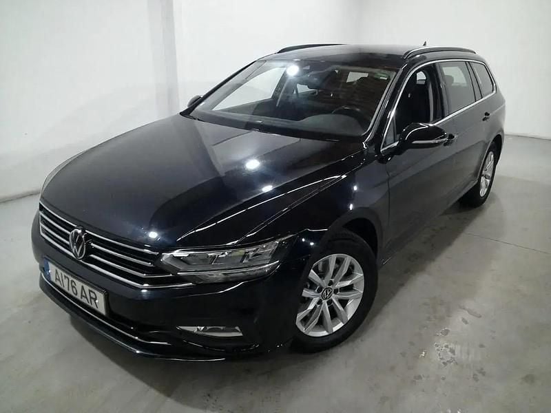 Preto Usado 2021 VW Passat Business Carrinha | € 26.490 (Preço justo) - Imagem 1/4