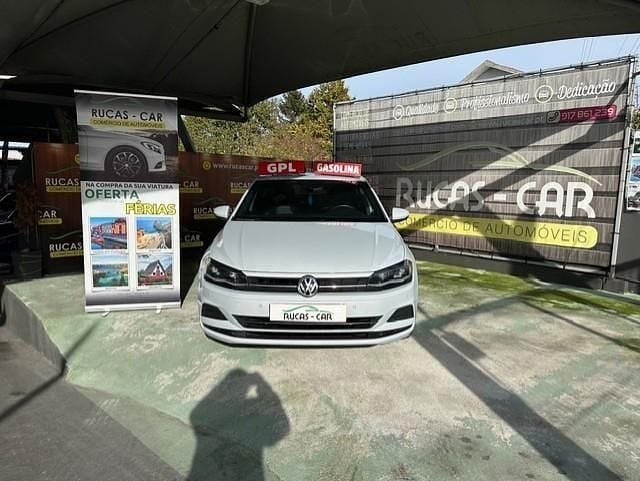 Cinzento Usado 2020 VW Polo | € 14.000 (Preço justo) - Imagem 1/4