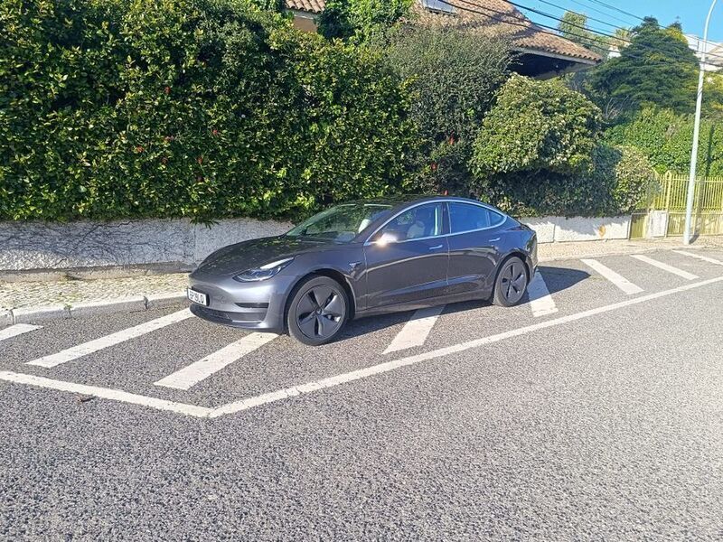 Usado 2019 Tesla Model 3 Sedan | € 21.900 (Bom preço) - Imagem 1/4