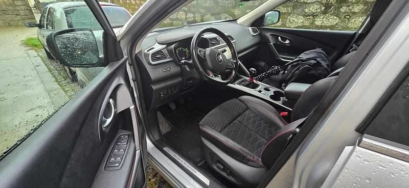 Usado Renault Kadjar 116 HP (85 kW) 2019 Cinzento SUV