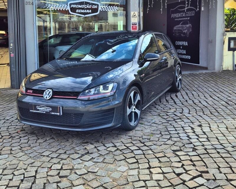 Preto Usado 2015 VW Golf VII GTI | € 22.250 (Preço justo) - Imagem 1/4