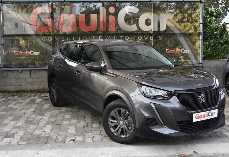 Cinzento (metalizado) Usado 2021 Peugeot 2008 Active SUV | € 22.990 (Preço elevado) - Imagem 1/4
