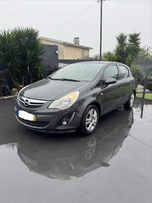 Usado Opel Corsa 80 HP (58 kW) 2011 Citadino