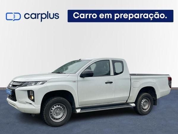 Usado Mitsubishi L200 150 HP (110 kW) 2020 Branco Pickup