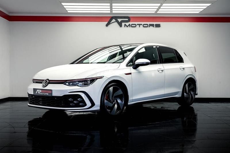 Branco Usado 2020 VW Golf VII | € 32.500 (Preço justo) - Imagem 1/4