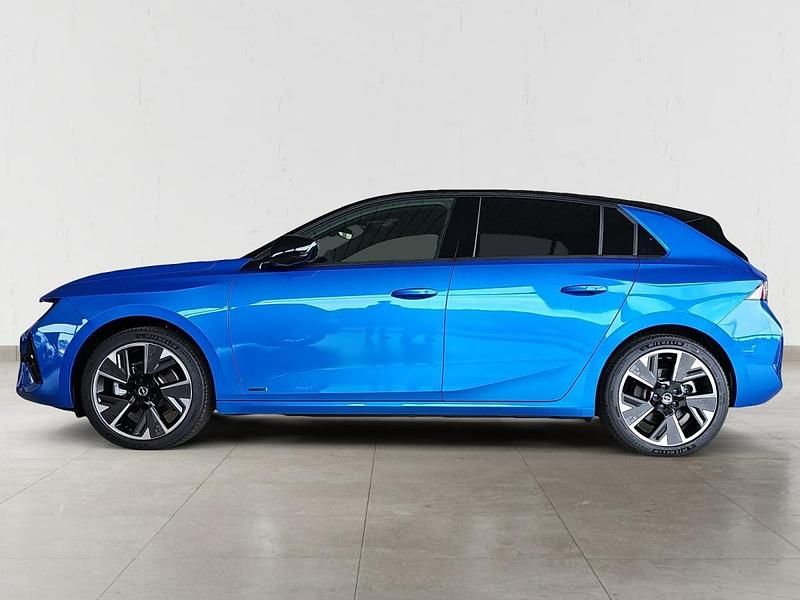Usado Opel Astra 114 kW (156 HP) 2023 Azul