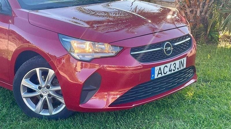Vermelho Usado 2020 Opel Corsa Elegance Sedan | € 10.250 (Preço justo) - Imagem 1/4