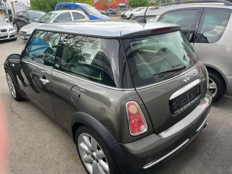 Usado Mini Cooper Coupé 115 HP (84 kW) 2006 Cinzento Coupé