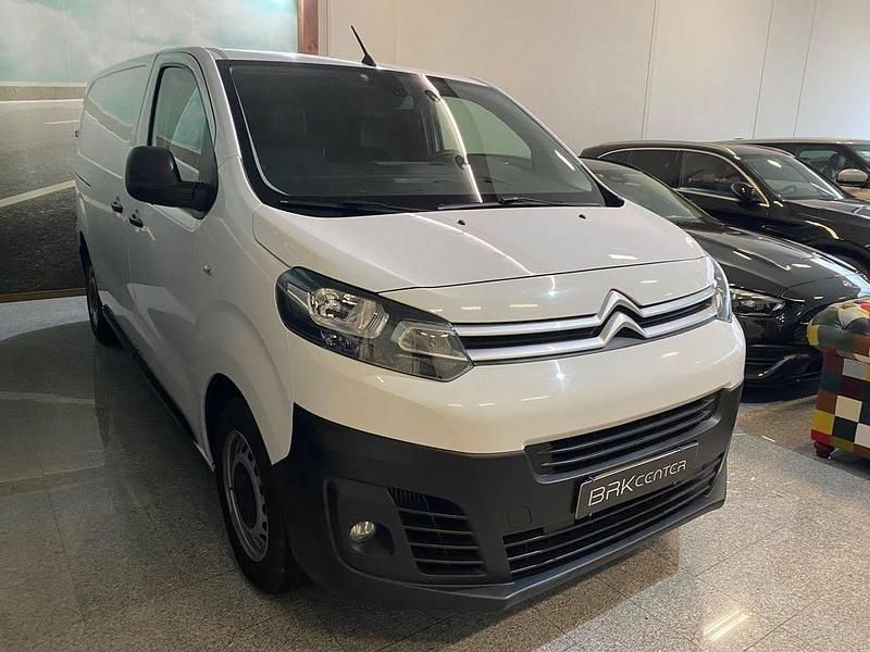 Usado Citroën Jumpy 122 HP (89 kW) 2020 Branco Monovolume
