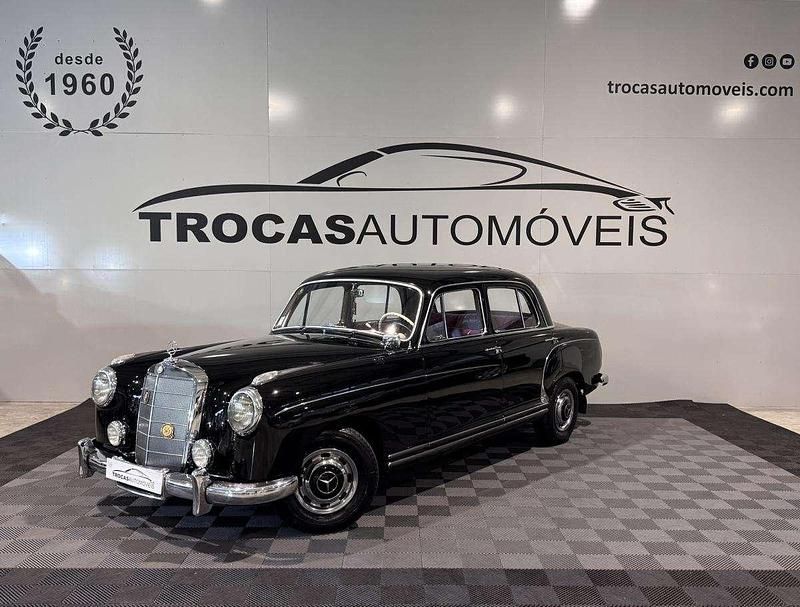 Usado Mercedes 220 100 HP (73 kW) 1956 Preto