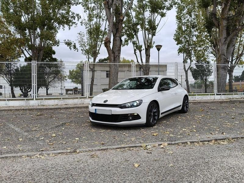 Usado 2009 VW Scirocco Coupé | € 7.899 (Preço justo) - Imagem 1/4