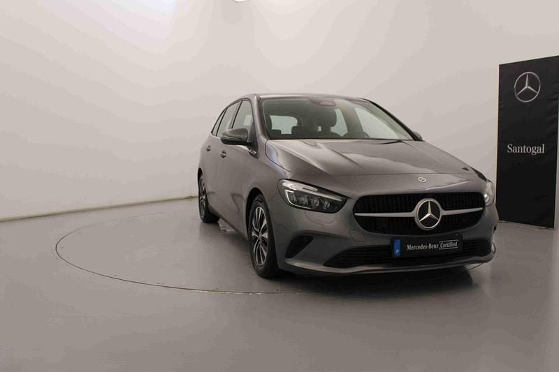 Outra Usado 2024 Mercedes B180 Monovolume | € 36.490 (Preço justo) - Imagem 1/4