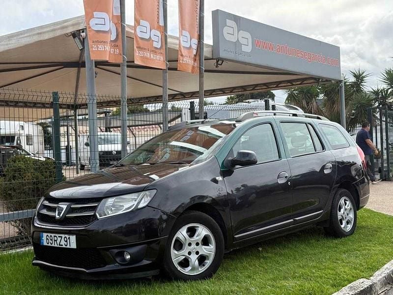 Preto Usado 2016 Dacia Logan MCV | € 3.500 (Super Preço) - Imagem 1/4