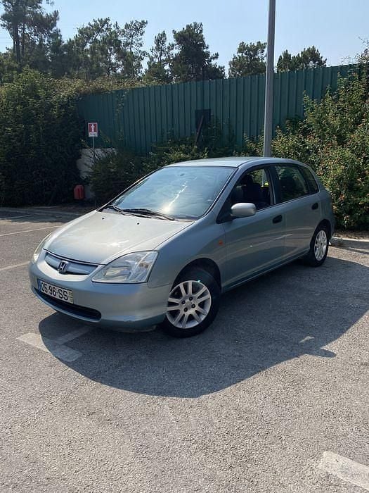 Usado 2001 Honda Civic Sedan | € 2.600 (Super Preço) - Imagem 1/4