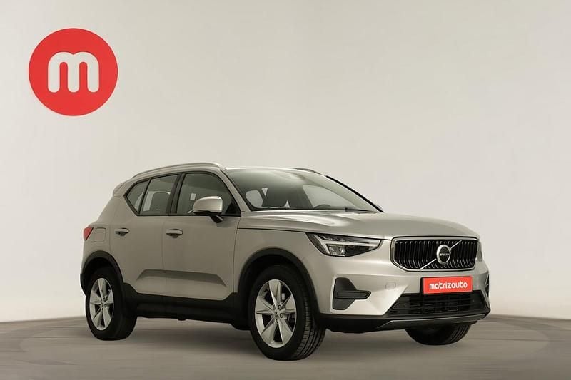 Usado 2024 Volvo XC40 Core SUV | € 34.499 (Preço justo) - Imagem 1/4