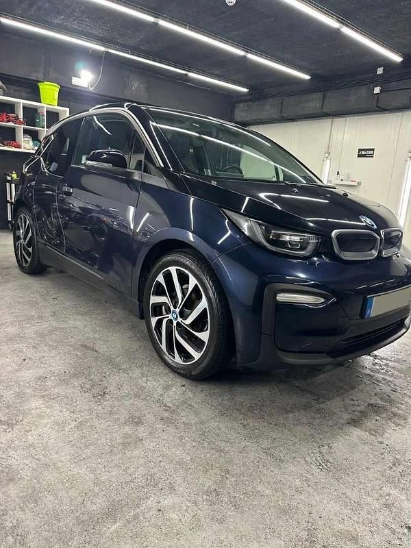 Usado BMW i3 125 kW (170 HP) 2018 Azul Citadino