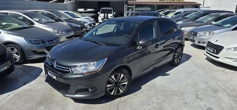 Usado Citroën C4 Business Class 110 HP (80 kW) 2012 Cinzento