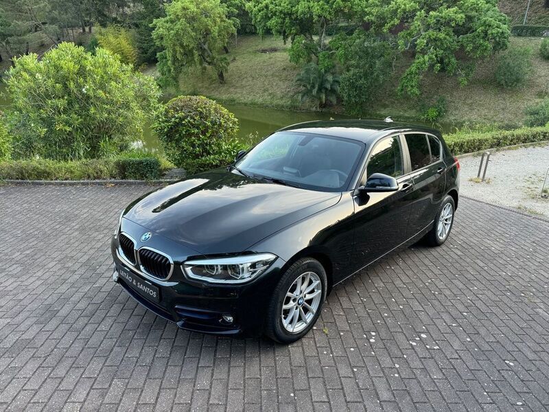 Preto Usado 2017 BMW 116 Efficient Dynamics Citadino | € 17.498 - Imagem 1/4