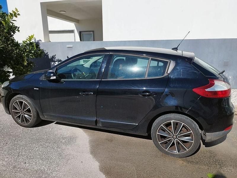 Usado Renault Mégane III 110 HP (80 kW) 2012 Sedan
